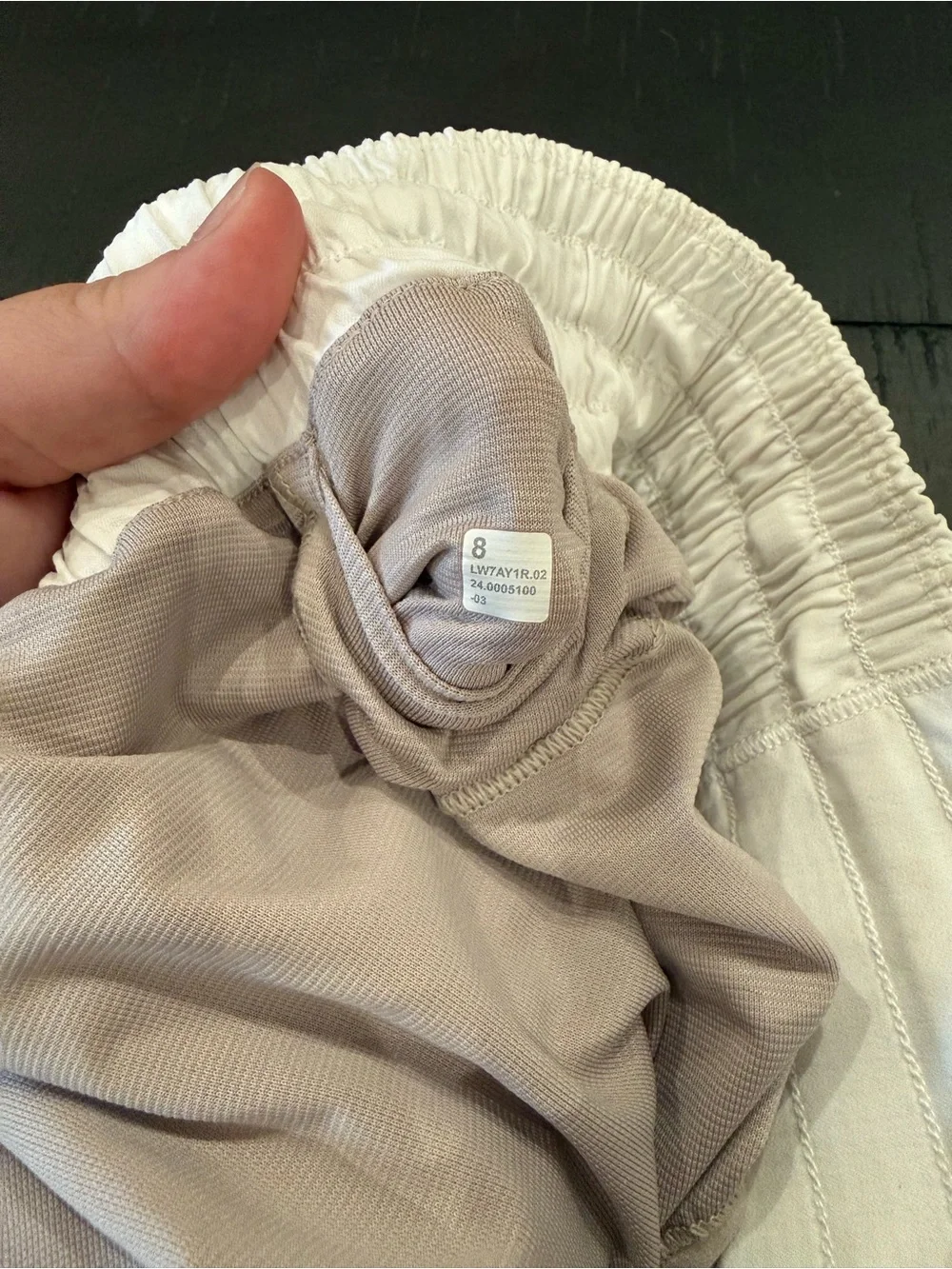 Lululemon Hotty Hot HR Shorts 2.5 - Picture 4 of 4